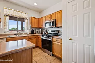 2658 S Desert Cavern Pl, Tucson, AZ 85730 - Photo 17