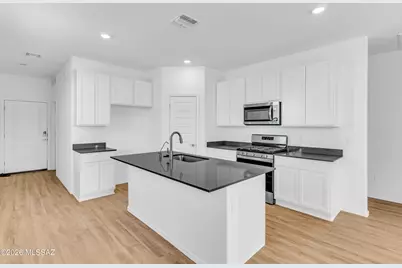 10436 W Thetford Lane, Marana, AZ 85653 - Photo 3