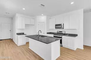 10436 W Thetford Ln, Marana, AZ 85653 - Photo 3