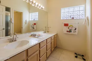 874 N Dusenburg Ave, Tucson, AZ 85748 - Photo 9