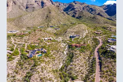7351 N Secret Canyon Drive #48, Tucson, AZ 85718 - Photo 9