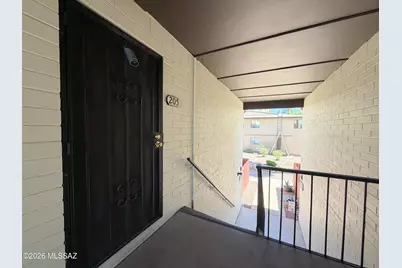 1366 S Avenida Polar #G205, Tucson, AZ 85710 - Photo 17