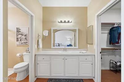 448 W Deerwood Lane, Green Valley, AZ 85614 - Photo 15