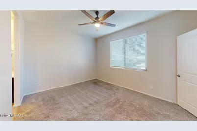 10632 W Dickerson Drive, Marana, AZ 85653 - Photo 9