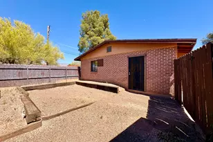 6060 E 2nd St, Tucson, AZ 85711 - Photo 33