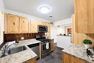 6060 E 2nd St, Tucson, AZ 85711 - Photo 17