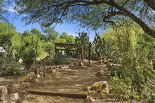 1041 S Abrego Dr, Green Valley, AZ 85614 - Photo 21