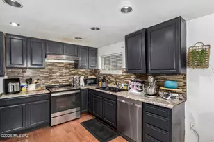 1325 W Silverlake Rd, Tucson, AZ 85713 - Photo 15