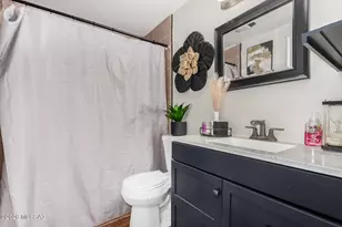 1325 W Silverlake Rd, Tucson, AZ 85713 - Photo 23