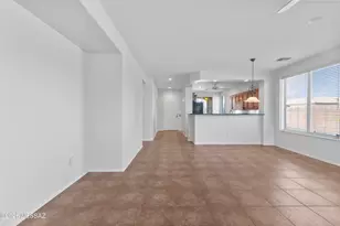 7618 W Madrigal Dr, Tucson, AZ 85743 - Photo 13