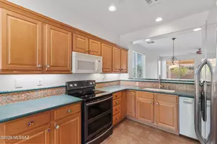 7618 W Madrigal Dr, Tucson, AZ 85743 - Photo 19