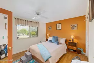 10080 N Camino Valdeflores, Tucson, AZ 85737 - Photo 11