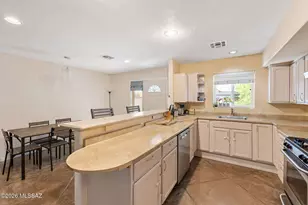 711 N Erin Ave, Tucson, AZ 85711 - Photo 21