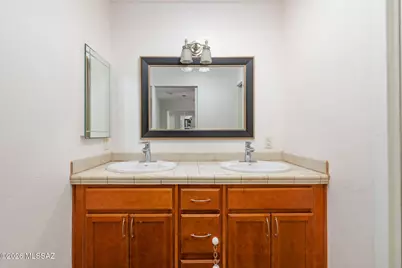 711 N Erin Avenue, Tucson, AZ 85711 - Photo 33