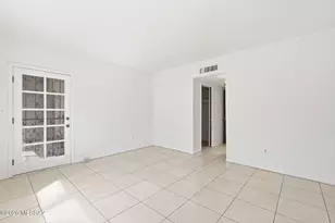 282 E Ponderosa St, Tucson, AZ 85705 - Photo 27