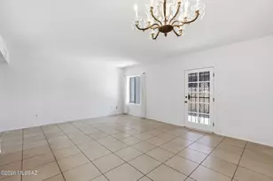 282 E Ponderosa St, Tucson, AZ 85705 - Photo 7