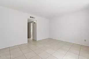 282 E Ponderosa St, Tucson, AZ 85705 - Photo 17