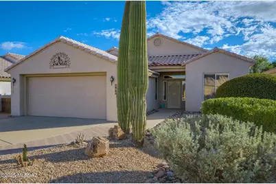 336 W Sunrise Vista Drive, Green Valley, AZ 85614 - Photo 3