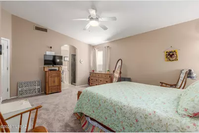 2150 W Roundwood Place, Tucson, AZ 85745 - Photo 15