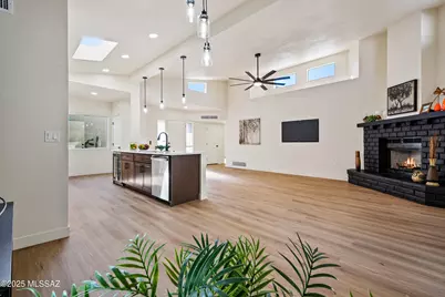 7487 E Wandering Road, Tucson, AZ 85750 - Photo 9