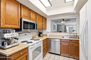 7801 E Hawthorne St, Tucson, AZ 85710 - Photo 29