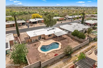 9061 E 39th Street, Tucson, AZ 85730 - Photo 1