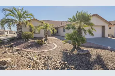 312 N Cedar Crest Drive, Green Valley, AZ 85614 - Photo 1