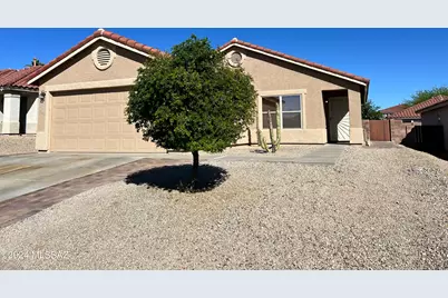 3912 W Oak Springs Trail, Tucson, AZ 85745 - Photo 1