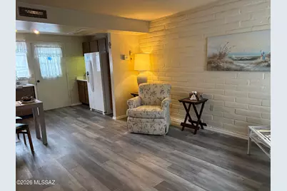506 W Camino Penasco #B, Green Valley, AZ 85614 - Photo 5