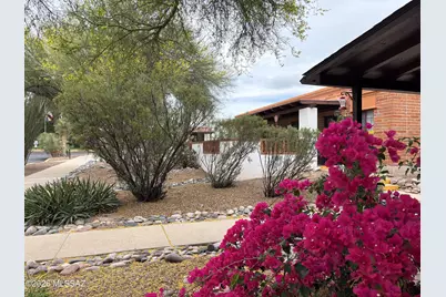 506 W Camino Penasco #B, Green Valley, AZ 85614 - Photo 13