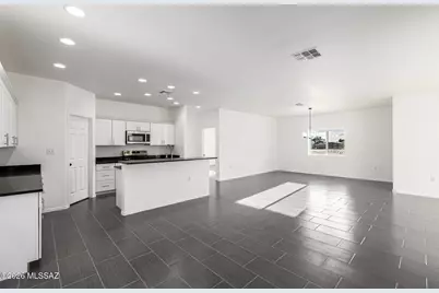 5738 E Hermans Road, Tucson, AZ 85756 - Photo 11