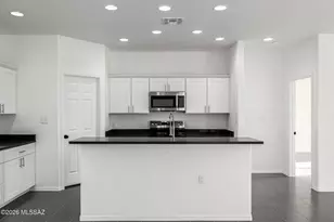 5738 E Hermans Rd, Tucson, AZ 85756 - Photo 13