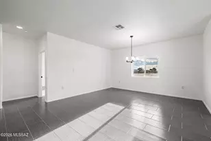 5738 E Hermans Rd, Tucson, AZ 85756 - Photo 7