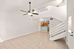 7618 E Callisto Cir, Tucson, AZ 85715 - Photo 15