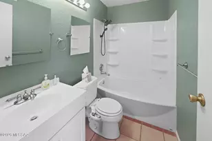 7618 E Callisto Cir, Tucson, AZ 85715 - Photo 7