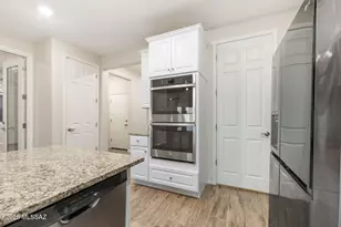 3592 W Granite Vista Dr, Tucson, AZ 85742 - Photo 11