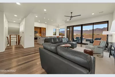 10875 N Poinsettia Drive, Tucson, AZ 85737 - Photo 13