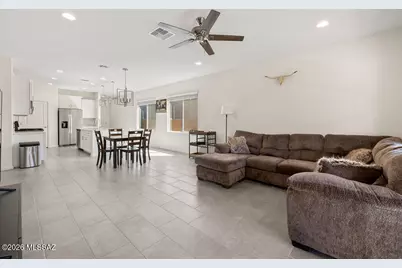951 W Calle Las Varitas, Sahuarita, AZ 85629 - Photo 13