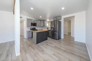 351 S Holcomb Pl, Vail, AZ 85641 - Photo 5