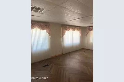 6 W La Pinon, Green Valley, AZ 85614 - Photo 11