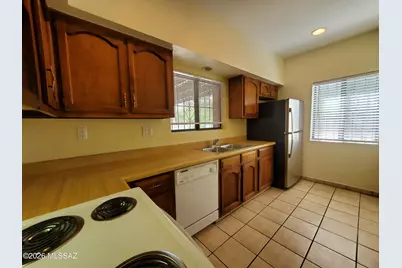 4145 N Via Villas, Tucson, AZ 85719 - Photo 9