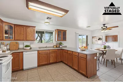 1462 Circulo Sombrero, Rio Rico, AZ 85648 - Photo 19