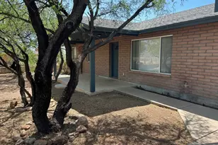 1462 Circulo Sombrero, Rio Rico, AZ 85648 - Photo 3