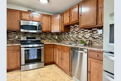 5110 E 26th Street, Tucson, AZ 85711 - Photo 3