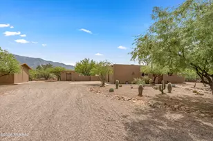 4760 E Wagon Train Rd, Tucson, AZ 85739 - Photo 35