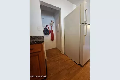 1725 S Jones Boulevard #H9, Tucson, AZ 85713 - Photo 7