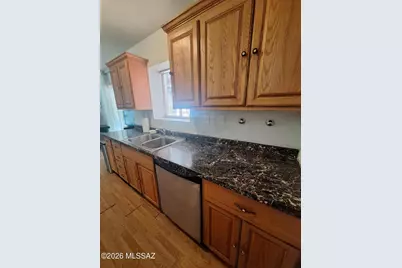 1725 S Jones Boulevard #H9, Tucson, AZ 85713 - Photo 9