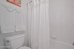 6655 N Canyon Crest Dr, Tucson, AZ 85750 - Photo 21