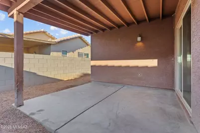 7570 E Kinnison Wash Loop, Tucson, AZ 85730 - Photo 23