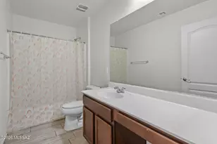 7570 E Kinnison Wash Loop, Tucson, AZ 85730 - Photo 17